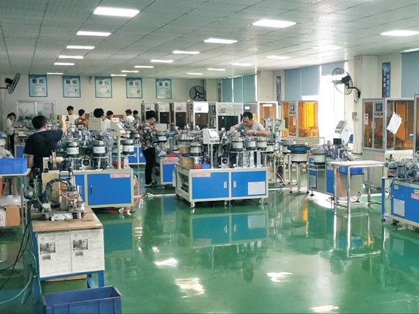 全自动产品组装车间